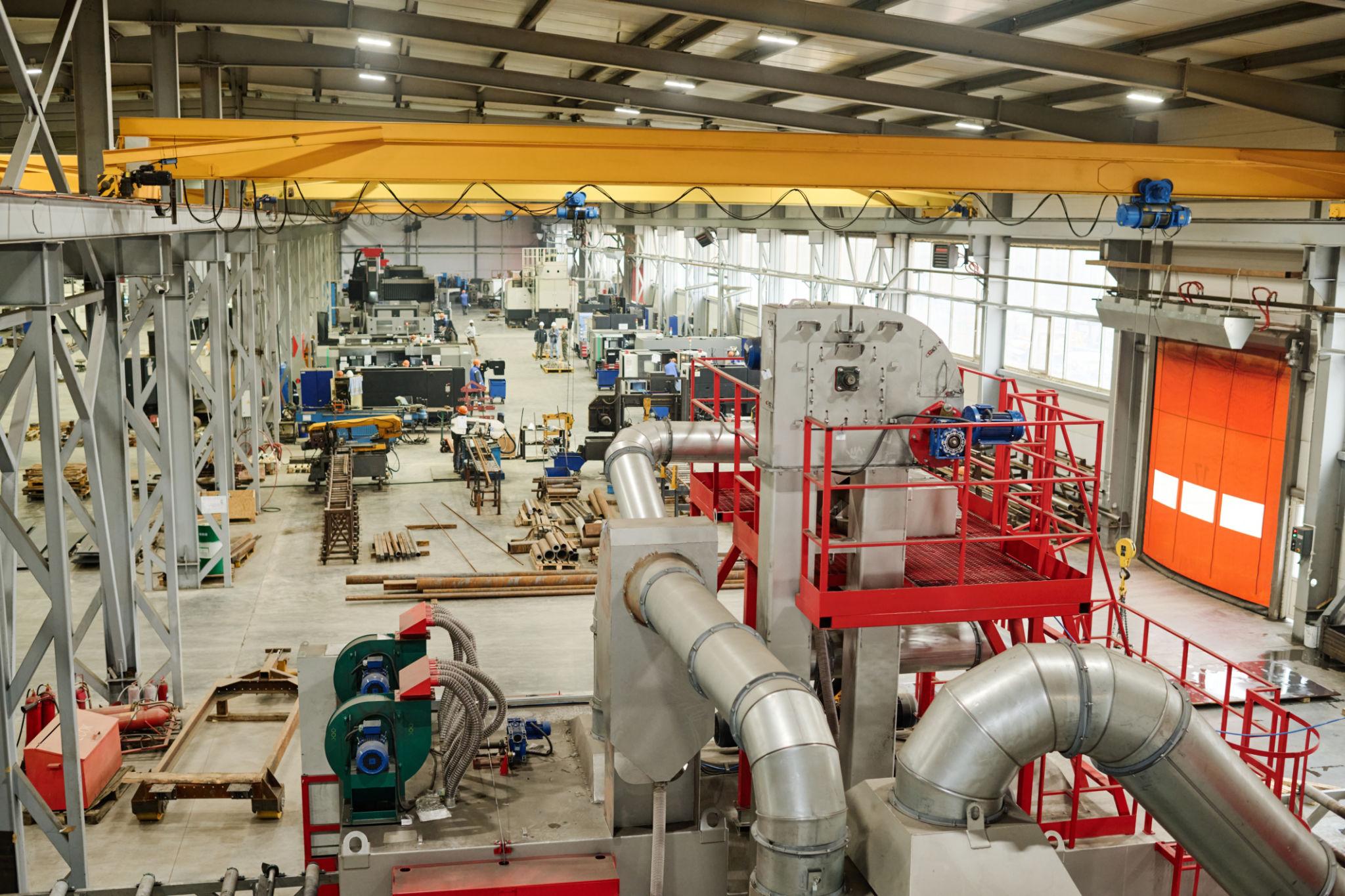 Industrial plant with networking and automation infrastructure